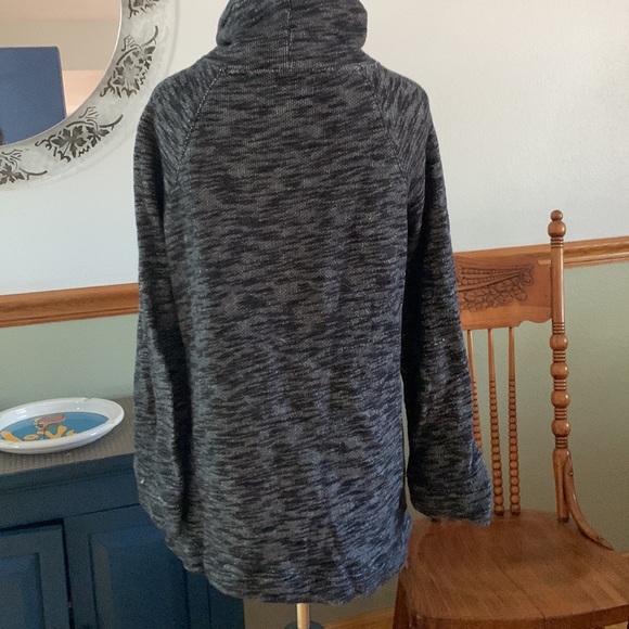 J Crew Oversized Black Heathered Funnel Neck Heavy Knit Sweatshirt XXS/XS - Picture 5 of 9